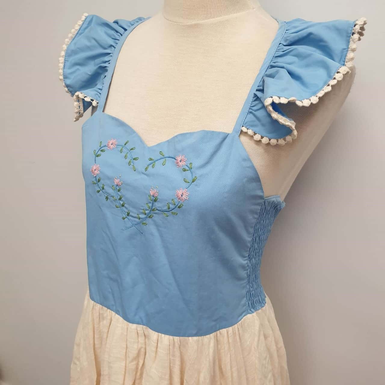 Dollcake Prairie Style Lace & Pale Blue Ruffle Sleeve & Bodice With Cream /  Dove Tail Hemline /Midi Maxi Dress /Party /Costume /Comicon Size 12 - RRP  $89.99 (s) - Used As New | Salvos Stores