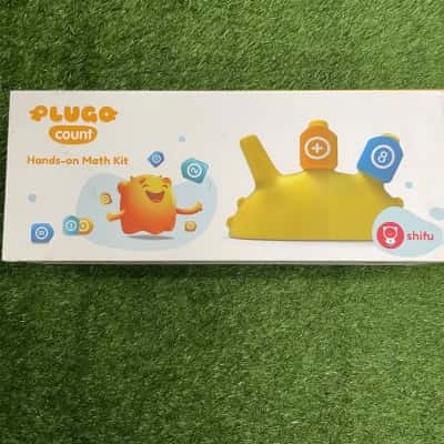 Plugo Count Hands-on Math Kit
