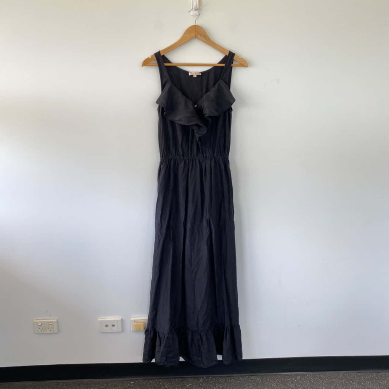 fleur wood silk dress Recycology | Fleur Wood black silk chiffon & buttery cream lace dress is on my stall for sale. It's simply gorgeous! We're open 7 days a week 10-6