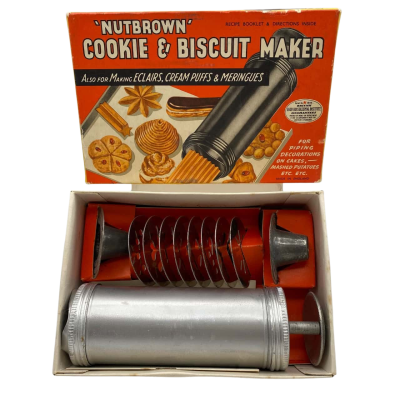 Vintage Nutbrown Cookie & Biscuit Maker In Box - Made In England      CAB