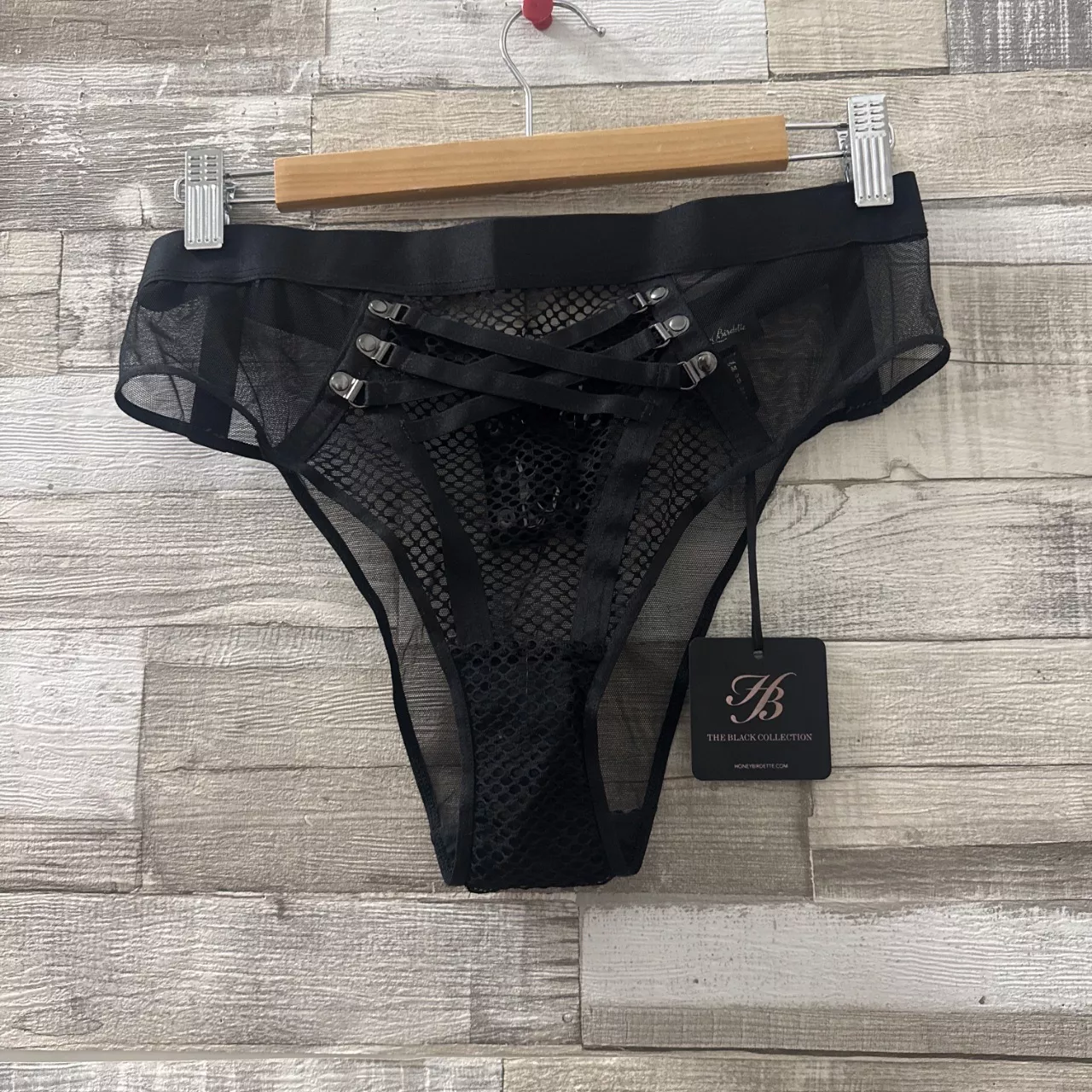 BNWT Courtney Black Brief - Size M(s) - New With Tags | Salvos Stores