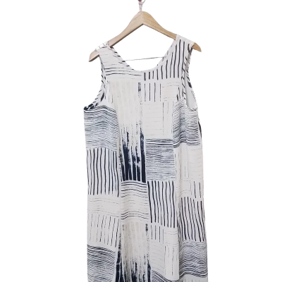Noni B Womens Size 16 Sleeveless Dress  Blue / White 
