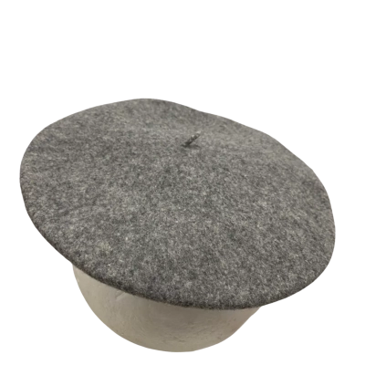 Kangol Womens  Size S Grey beret 