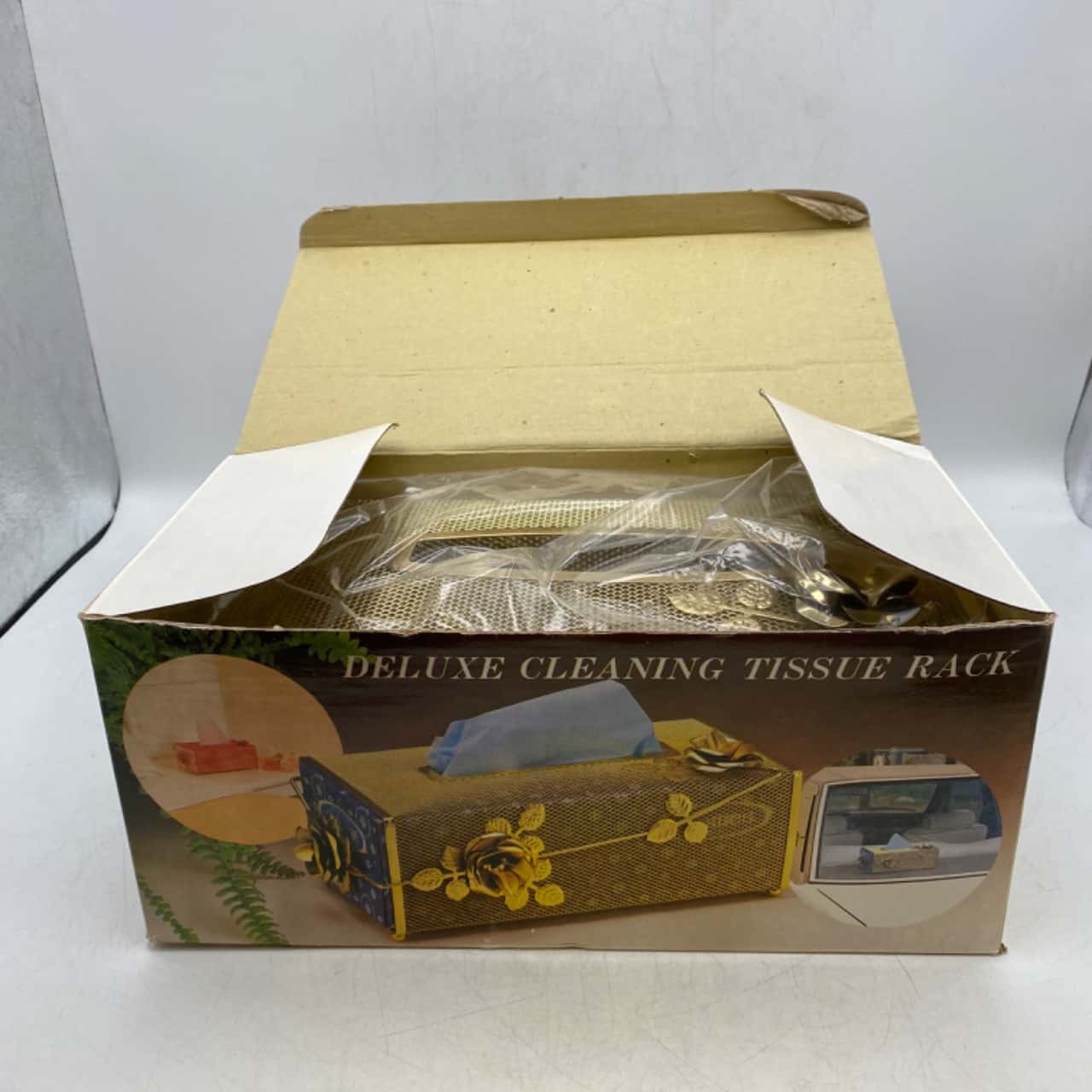 BNIB Retro Deluxe Cleaning Tissue Rack