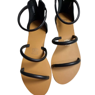 Novo Women's shoes Size 6 