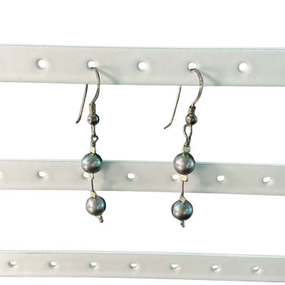  Womens vintage freshwater pearl Earrings 