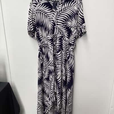  Womens Midi dress with v neck Size XL Navy blue / White 