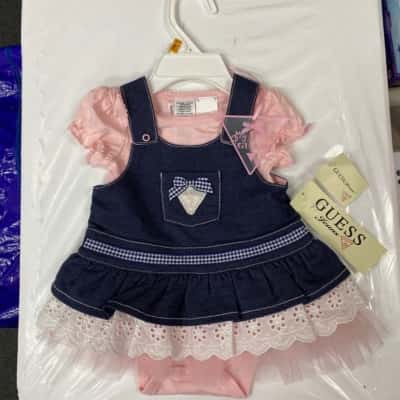 Guess Baby   Size 0-3m Set Blue / Pink  