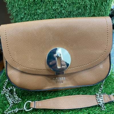 Guess purse