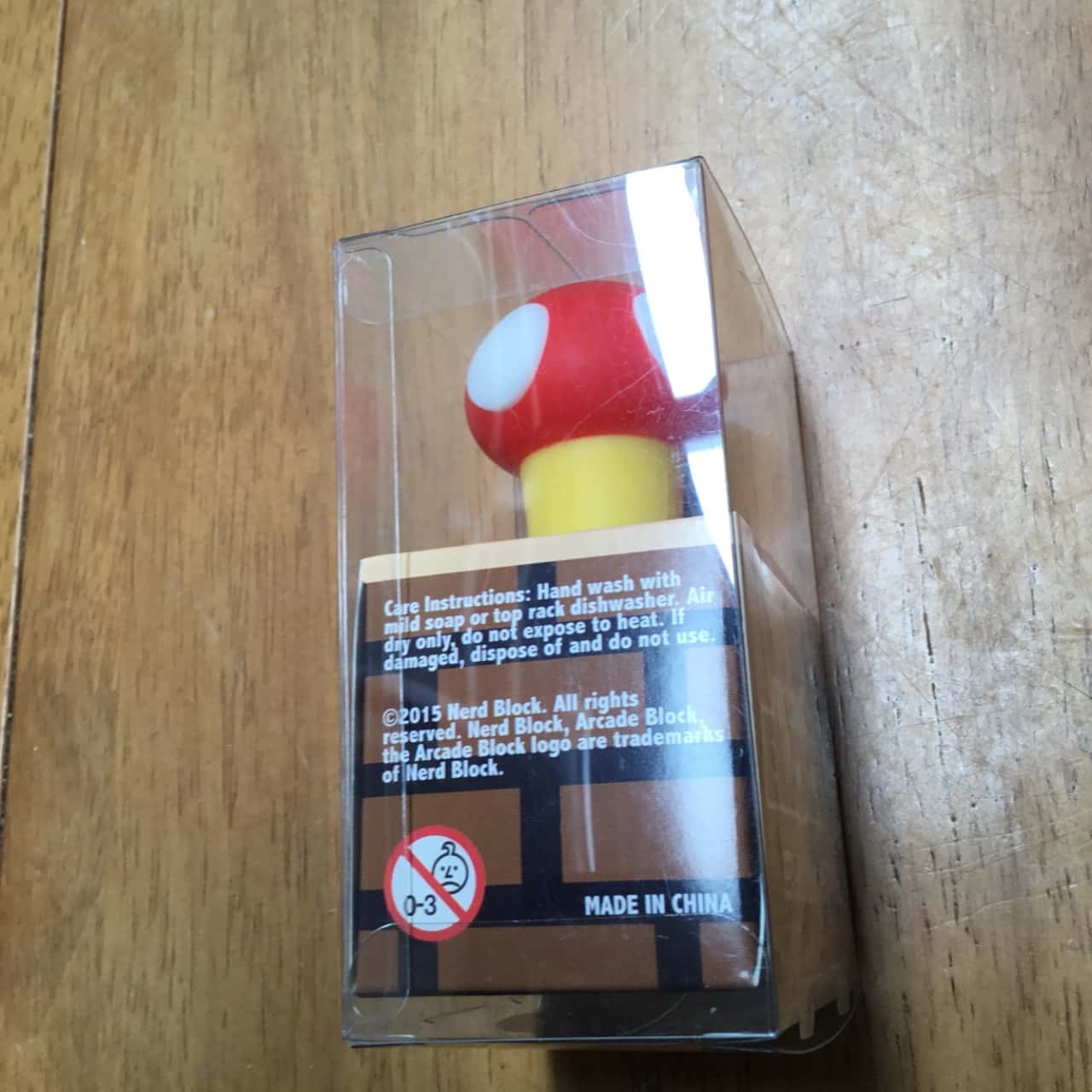 Super Mario Bros Mushroom Wine Stopper Nerd Block Exclusive