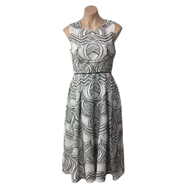 Jayson Brunson Womens  Size 10 White / Black Embroidered Pattern Sleeveless Dress (new)