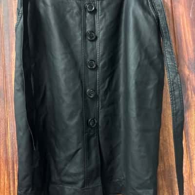 City Chic  Size XS Black  leather look skirt new 