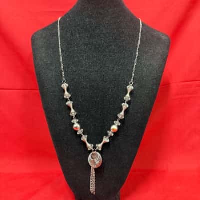 Silver Tone & Glass Beaded Necklace