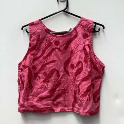  Womens  Size 12 Sleeveless Top-Pink  / Red prawn pattern with button at back 