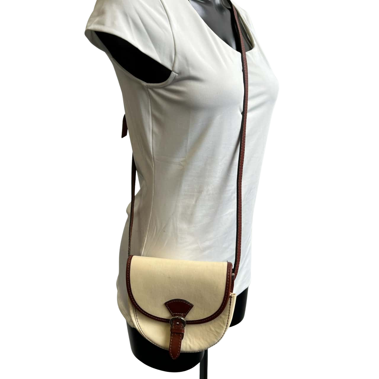 Vera Pelle Womens Leather Mini Saddle Crossbody Bag Beige (s)