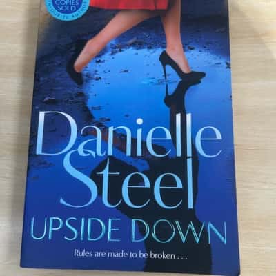 Danielle Steel, Upside down 