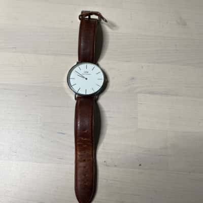 Daniel Wellington Men's Silver Tone Watch