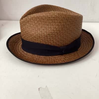 Mens  Size M straw Fedora 