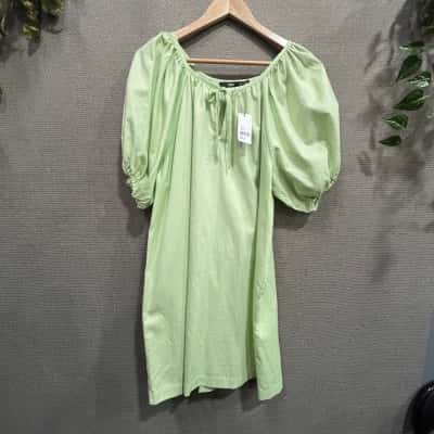 BNWT Sportsgirl  dress  Size 10 Green 
