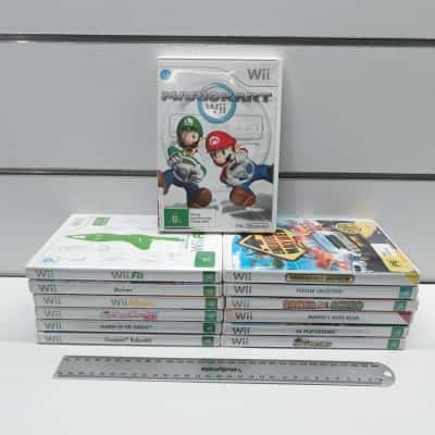 Nintendo Wii Game Bundle (13 games)