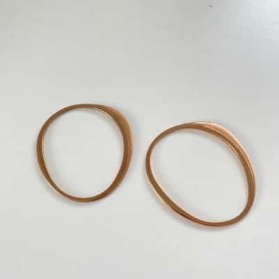 Set Of 2 Gold Tone Bangle Bracelet 
