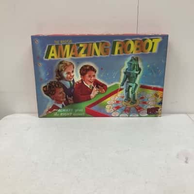 The Magical Amazing Robot 