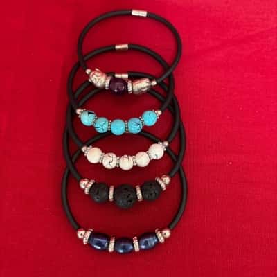  Women's Set of 5 Magnetic Closure Bracelets