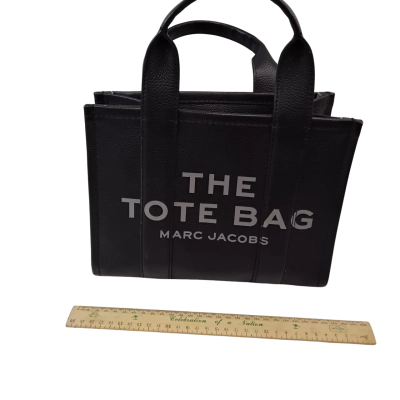 Marc Jacobs Womens Tote Bag Black  