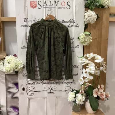 COUNTRY ROAD BRAND! Womens  Size 16 Blouse / Long Sleeve Top Olive! BNWT! STUNNING EYELET DETAIL BLOUSE! GREAT FOR ANY SPECIAL OCCASION OR EVEN WORK! GREAT FOR DRESSING UP OR DOWN!