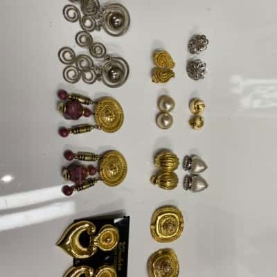  BULK- Women's Earrings CLIP ON Gold / Pearl / Silver 