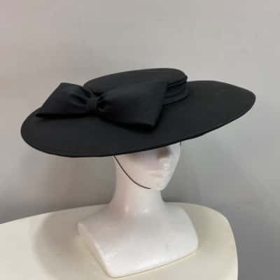  Womens Wide Brim, Shallo Hat Black with bow