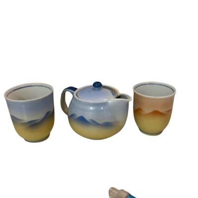 Kutani Ware Yunomi Kyusu Teapot Set - Sansui Mountainscape