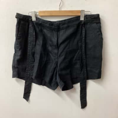 Country Road Womens  Size 16 Shorts Blue linen D