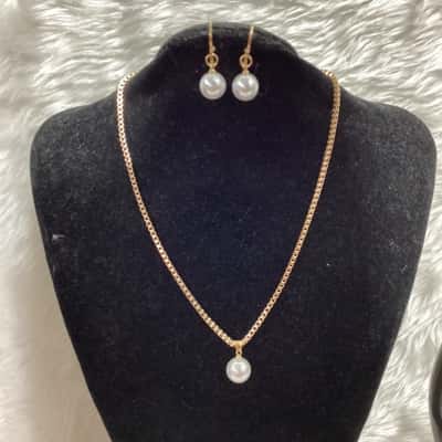  Womens Earrings / Necklace Gold / Other / White 