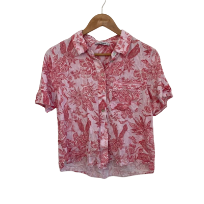 Just Jeans Womens  Size 10 Button Up Top / Short Sleeve Top Floral / Pink  