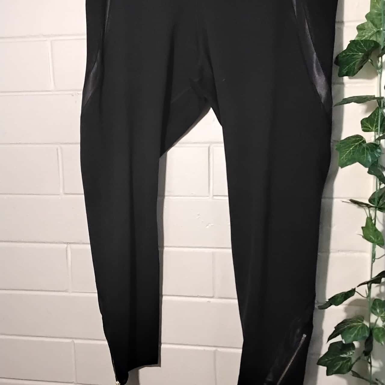 Womens Size 16 Black Old Navy Leggings