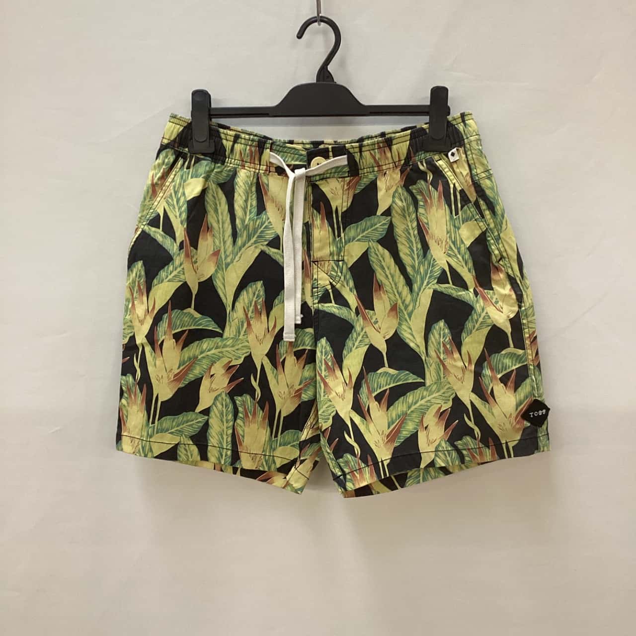 TCSS Mens Shorts Size 34 Pattern(s)