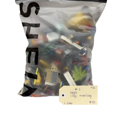 1kg approx assorted lego = #1