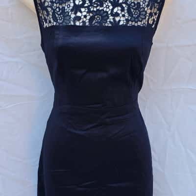  Womens  Size 8 Midi Dress Navy Blue 