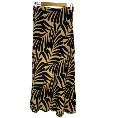 Adorne Womens  Size 10 Maxi Skirt Animal print / Black  / Brown 