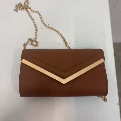 New- Colette Hayman  Womens Purse Brown / Gold 