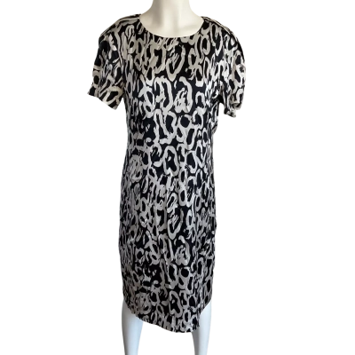 Perri Cutten Womens  Size 10 Short Sleeved Shift Dress Black & White Animal Print
