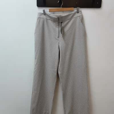 Portmans size 16 beige white classic herringbong print wide leg pants 