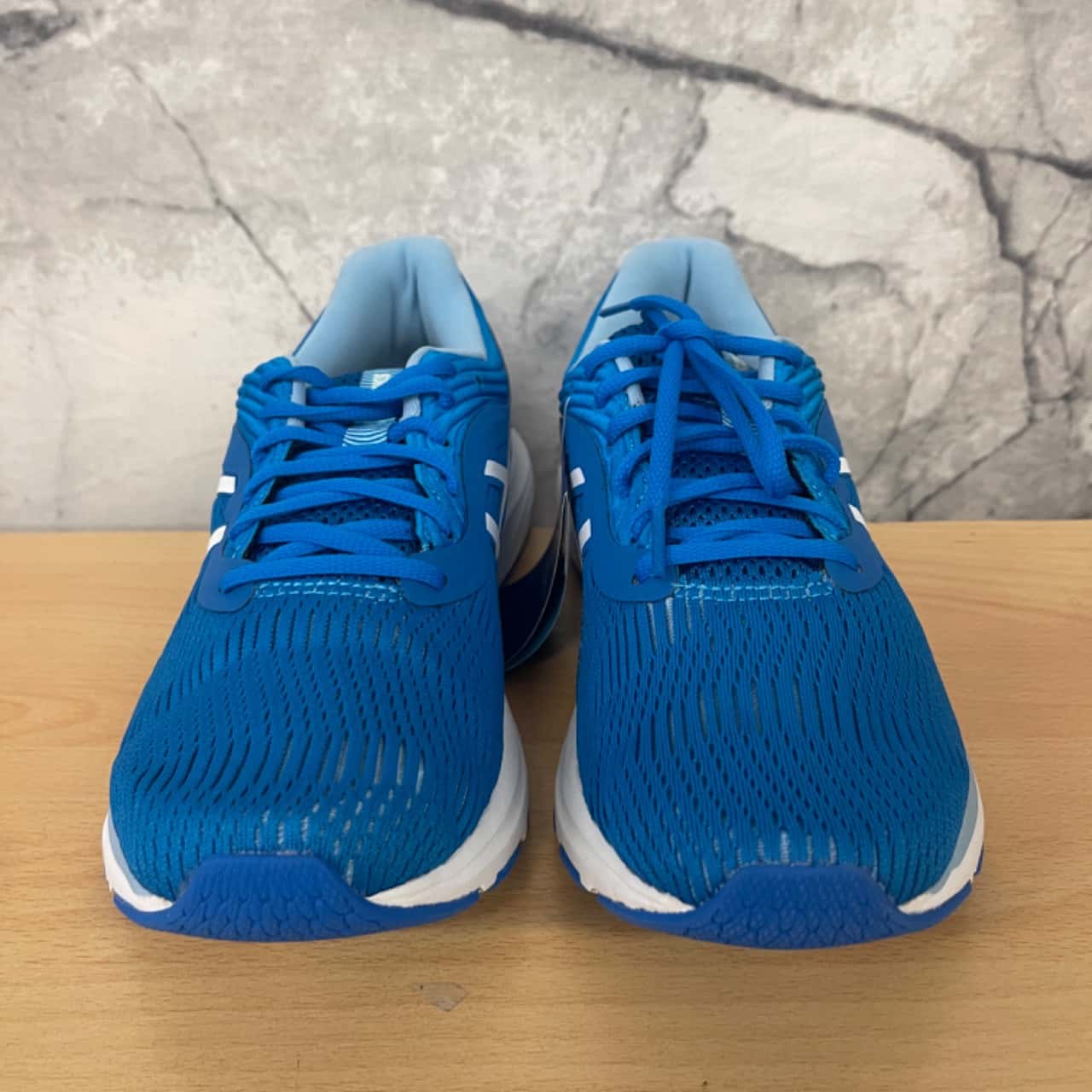 Asics Gel Pulse 11 Womens Sneakers Size 42 / Women Aus 11(s)