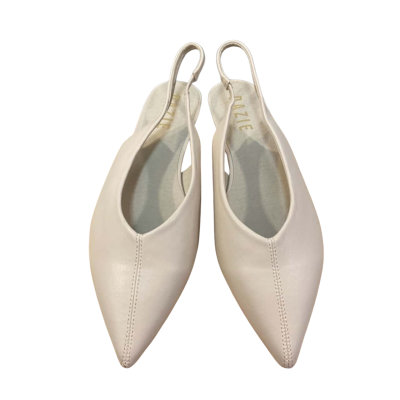 BNWT Dazie Olivia Pointed Slingback Shoes Cream Size 11