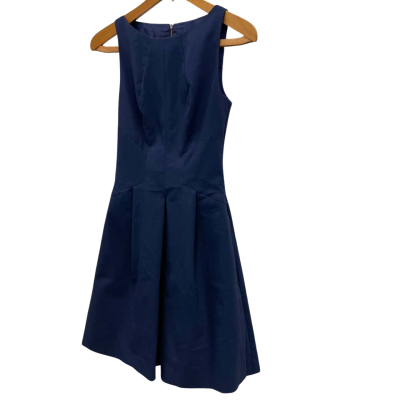 Cue Womens  Size 6 Sleeveless Dress  Navy Blue 