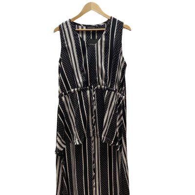 Serafina Womens  Size M Black & White Pattern Top