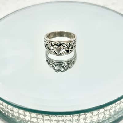 925 Silver Love Heart Floral Ring 