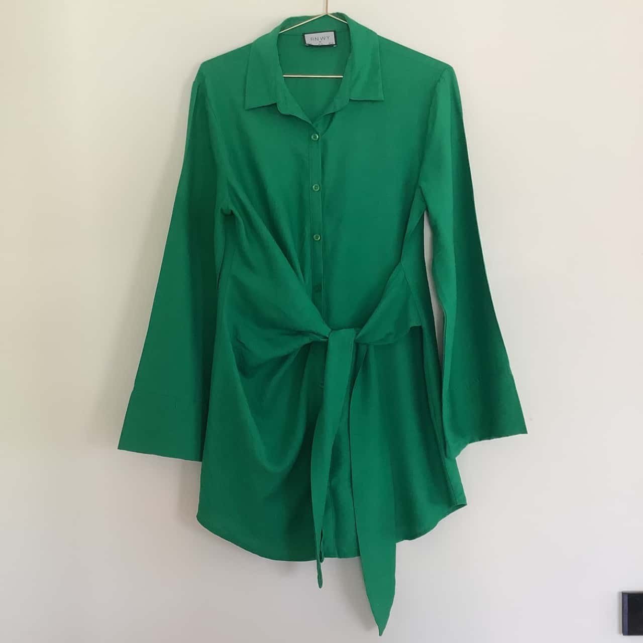 RUNAWAY. Emerald Green Shirt Dress with Tie. Size 10 / M (s)