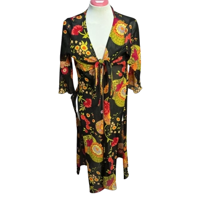 Taking Shape Womens Shawl Size XS Black  / Floral / Orange 
